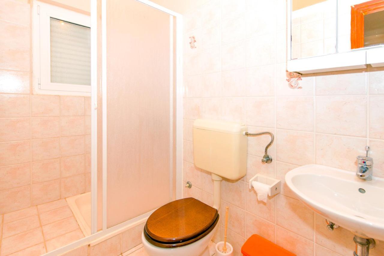 Apartments Facini Kosljun Exterior photo